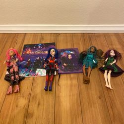 Disney Descendants Dolls & Coloring Books