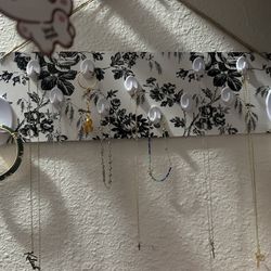Hanging Jewelry Organizer 