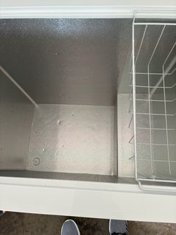 Chest freezer