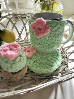 “3-Piece Crochet Cozy Mug Set