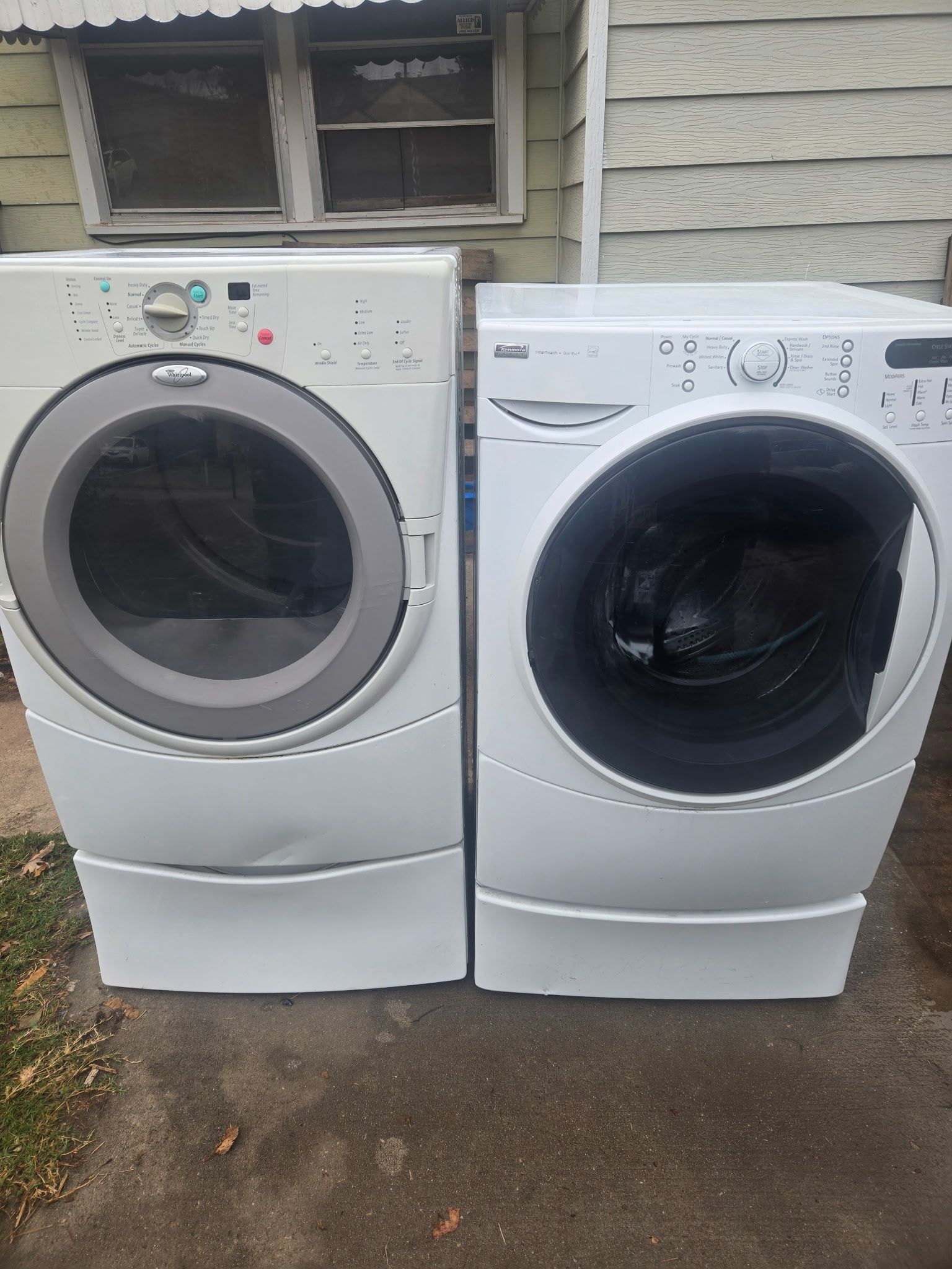 Washer And Dryer 