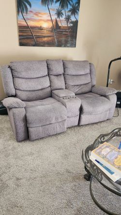 Reclining Console Loveseat - see description