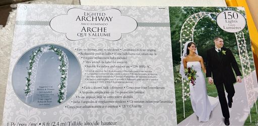 8ft 150 Lights Wedding Arch