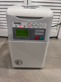 Excellent Condition White Zojirushi Programmable Bread Maker Machine for Home Bakers