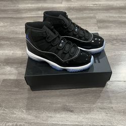 Jordan 11 Men Size 7, 7.5, 8, 8.5, 9, 9.5, 10, 10.5, 11, 12