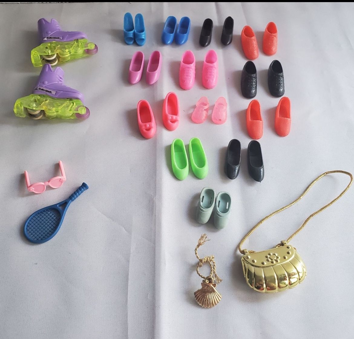 Doll Shoes & Accessories