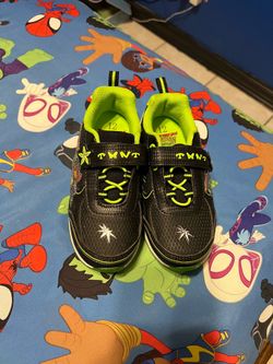 Tenis de niño talla 12