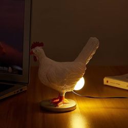 3D Chicken Egg Night Light, Lifelike Resin Egg, Warm Glowing Bedside Lamp, Novelty Gift