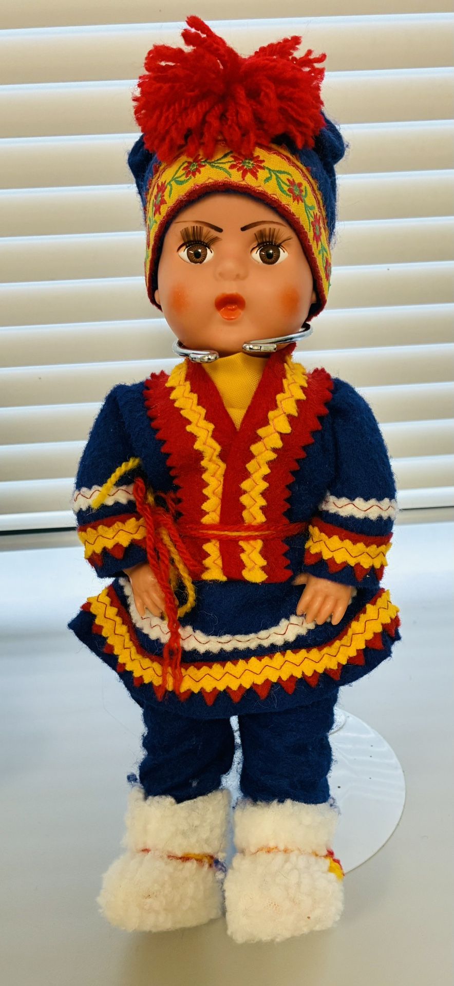 3 Norwegian Sami Dolls In Traditional Clothing.