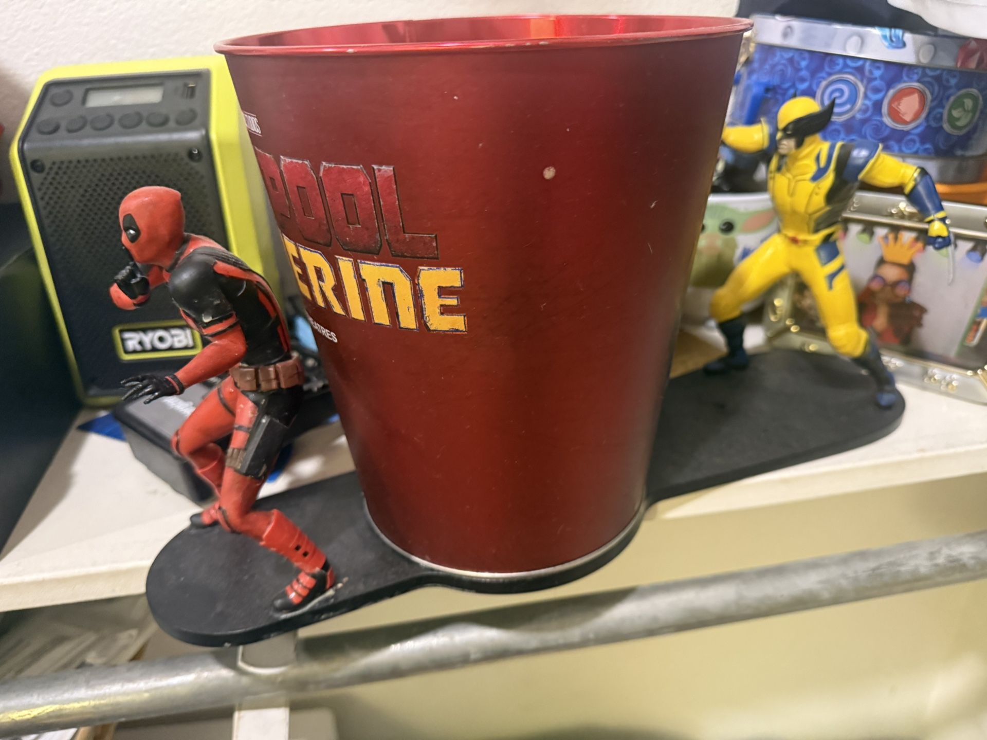 Deadpool Wolverine Souvenir 