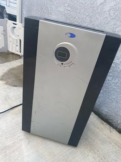 Ac unit humidifier
