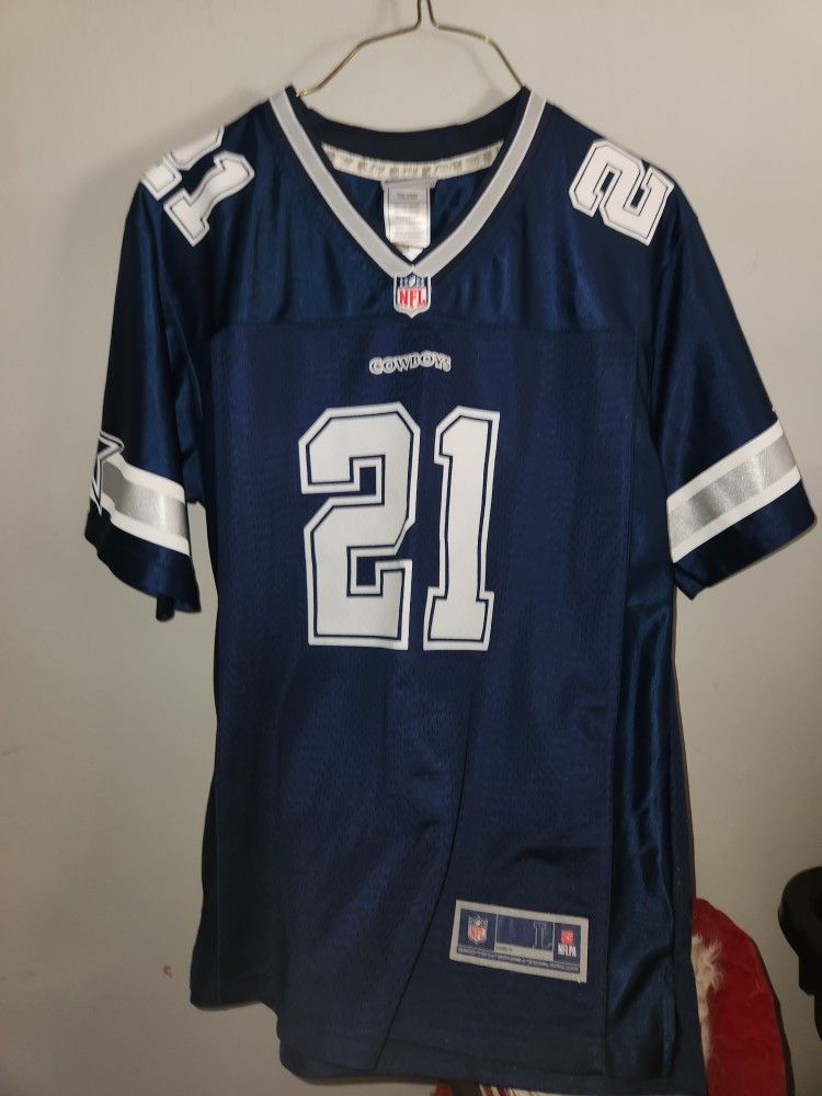 Cowboys Jersey Size Large