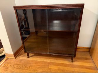 Display Cabinet