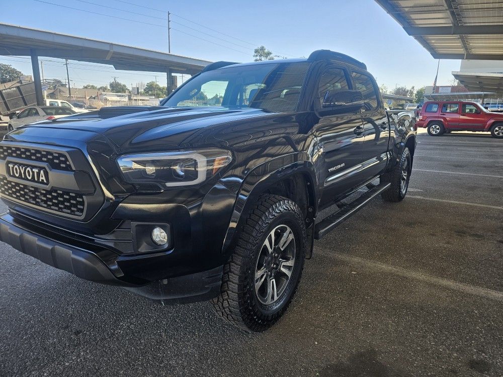 2017 Toyota Tacoma