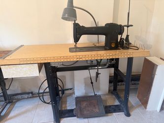 Singer sewing machine