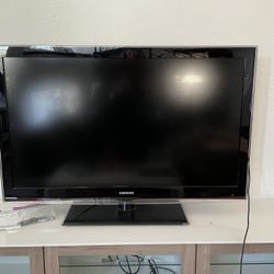 46-inch Samsung LCD HDTV