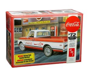 AMT Coca-Cola '72 Chevy Fleetside Pickup Truck Model Kit 1/25 scale - New Sealed with vending machine