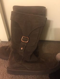 Woman uggs boots