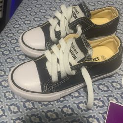 Toddler Shoes 10c "NEW"