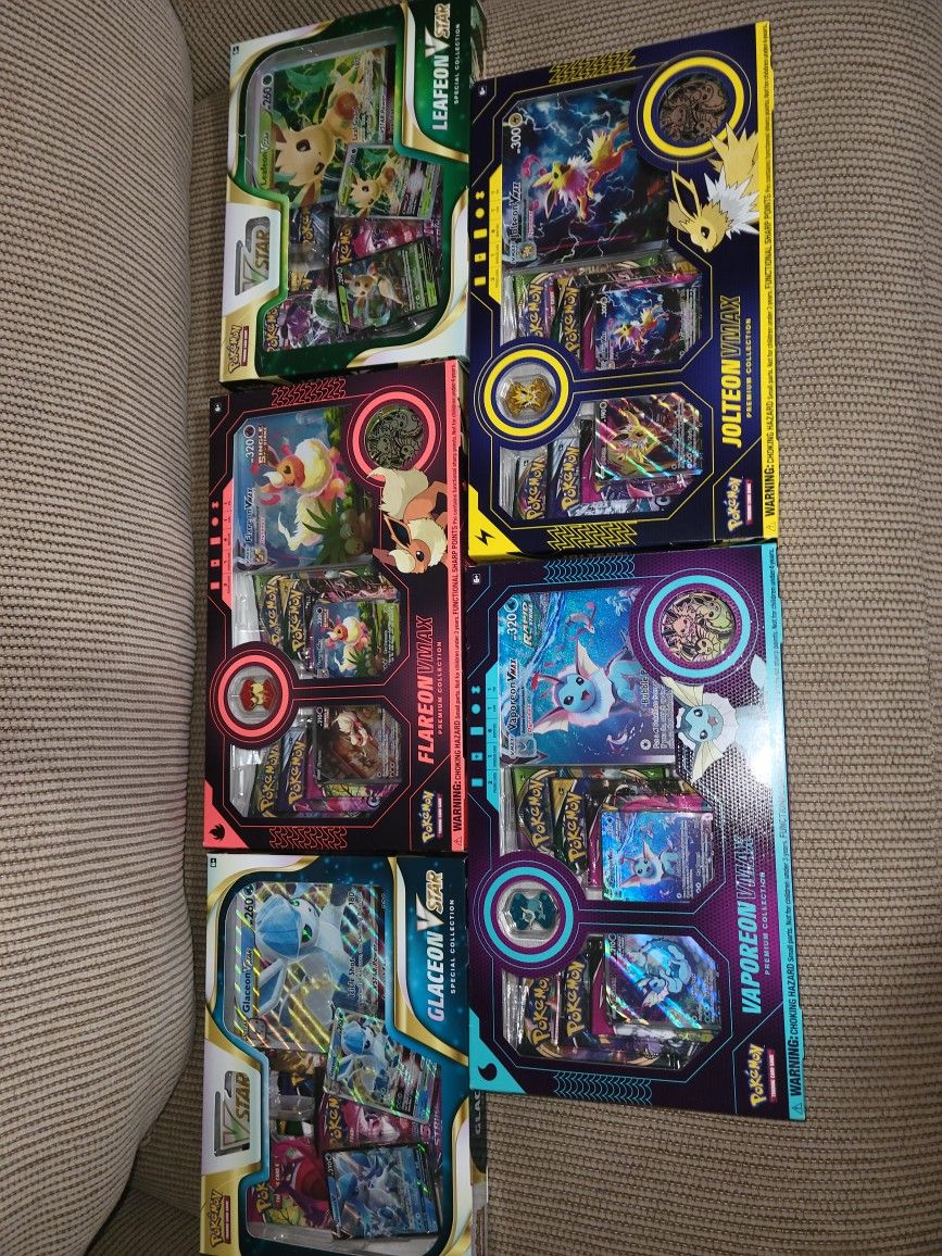 Vaporeon Jolteon Flareon Vmax Premium Collection And Leafeon Glacion VSTAR Box