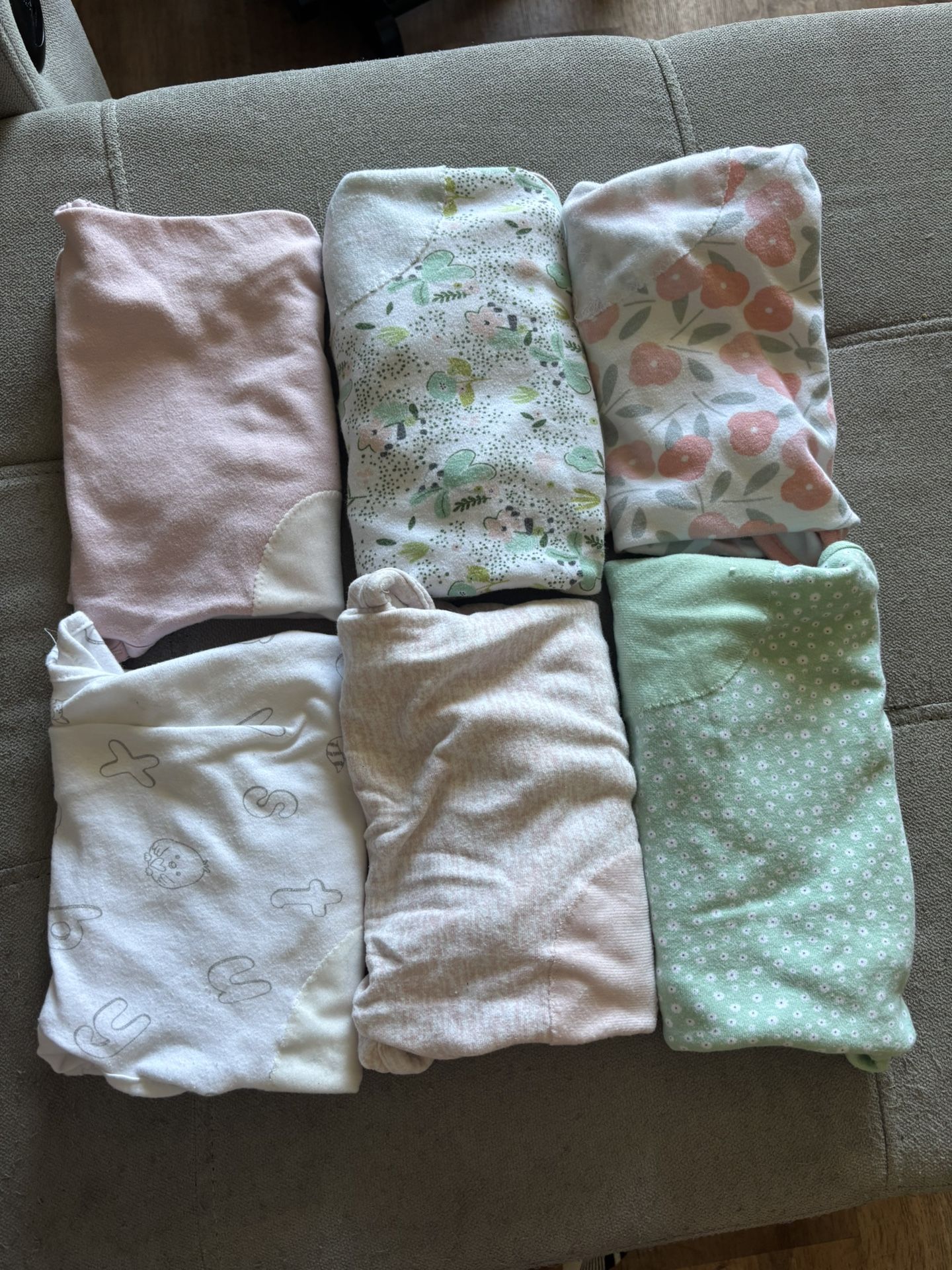 SwaddleMe/KeaBabies Swaddles (6)