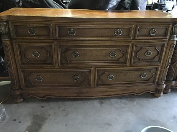 Bedroom set for Sale in Phoenix, AZ - OfferUp