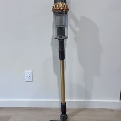 Dyson V15 Absolute Detect