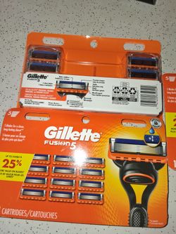 Gillette fusion 5 . 12 cartridges