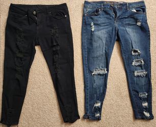 Women's ripped pants  13/14