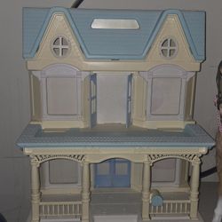 Vintage 1993 Fisher Price Doll House
