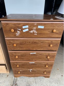 Free dresser