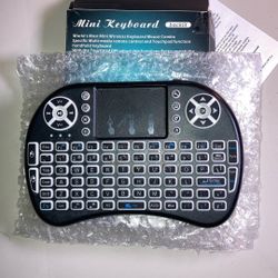 Touch Pad And Keyboard Combo Remote Via USB-Type-A
