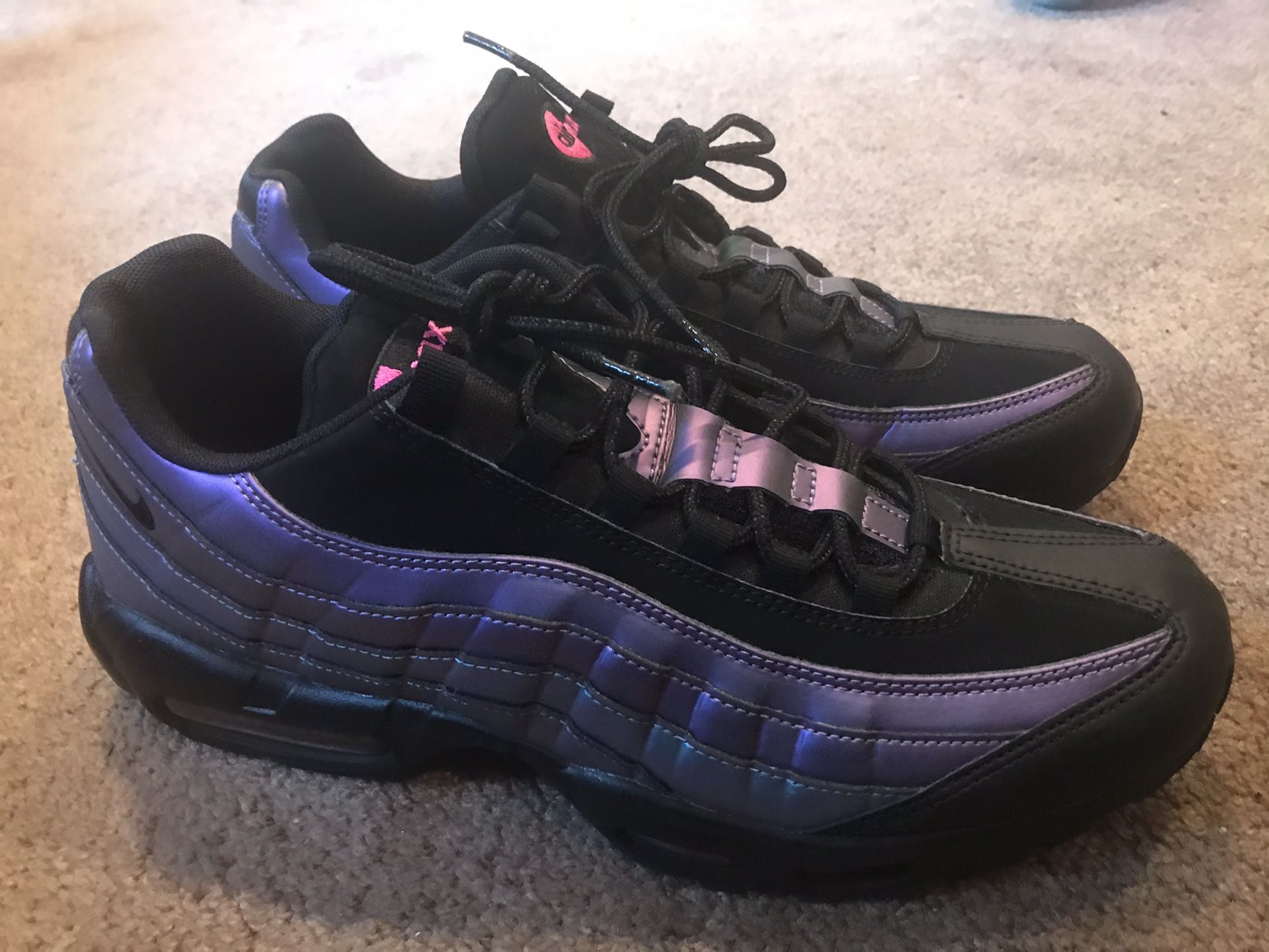 edc98eae7f5345e28b18f7c1b80773