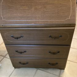 Secretariat Type Desk