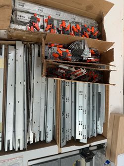 Door and drawer hardware