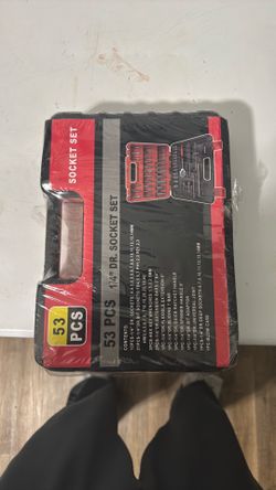 53 piece quarter in drive socket set