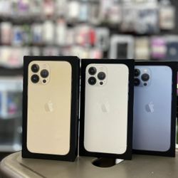 iPhone 13 Pro Max Unlocked Carrier Available 