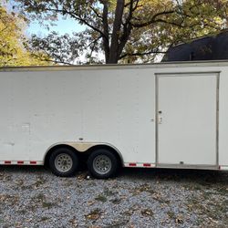 Trailer 20x 8.5 For Sale (Enclosed Hauler)