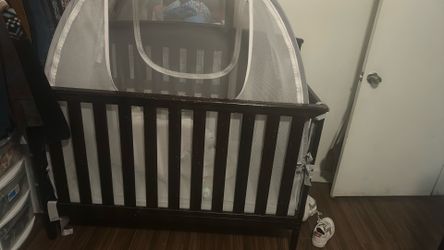Crib