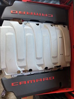 V8 Camaro Engine Cover Set 