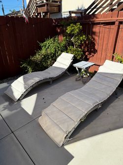 Outdoor Lounge Chairs with Cushions and Table – Set of 2