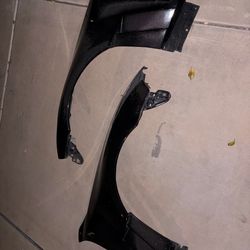 Carbon Fiber Fenders (Infiniti G37)