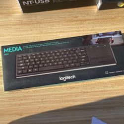 Logitech Media K830