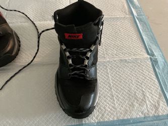 NIKE DUAL FUSION MID