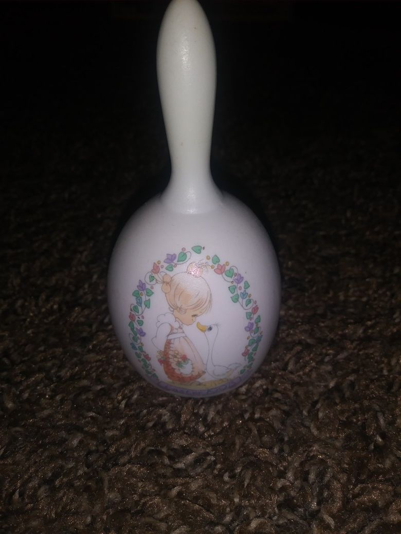 A precious moment Bell