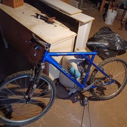 Tempest GT Mountain Bike 