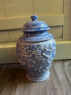 Blue Ceramic Ginger Jar with Lid