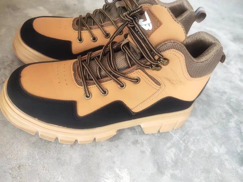 Men's yellow hiking boots