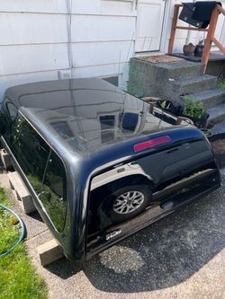 Snug-top truck camper/topper/canopy