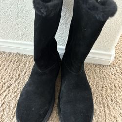 Women’s Size 7 Leather Boots. Women Just Once, $55